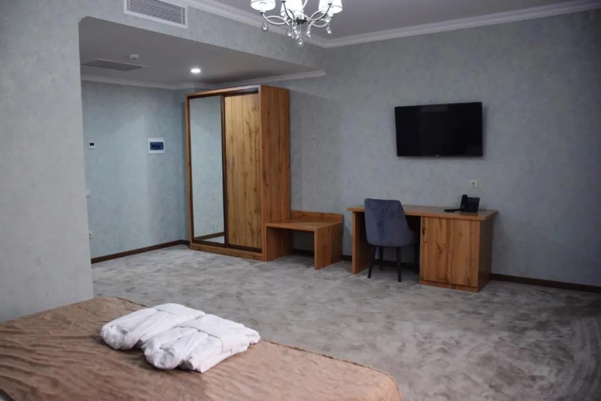 Отель MirOtel