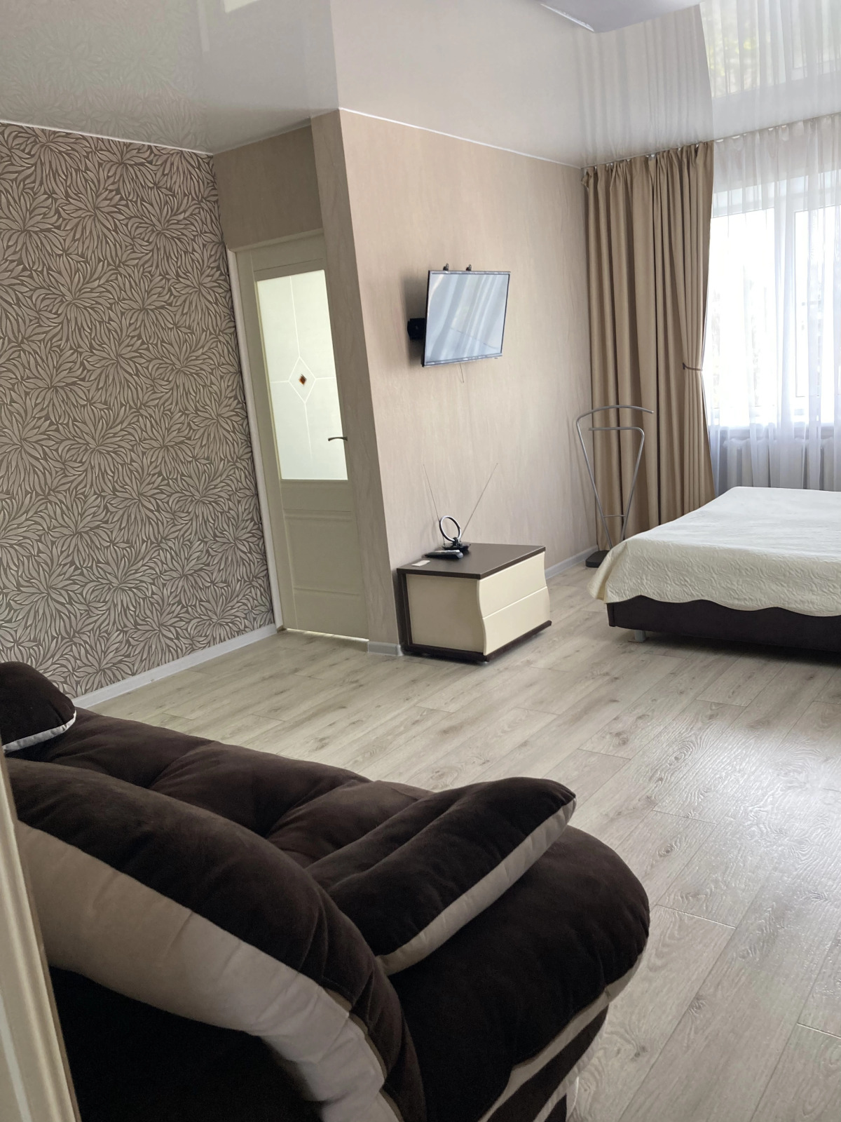 Апартаменты на площади Ленина