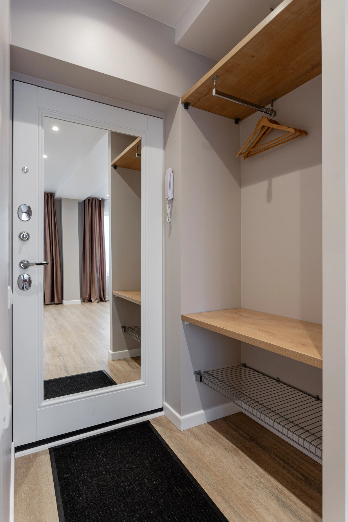 Квартира Krasroom в Центре у Енисея