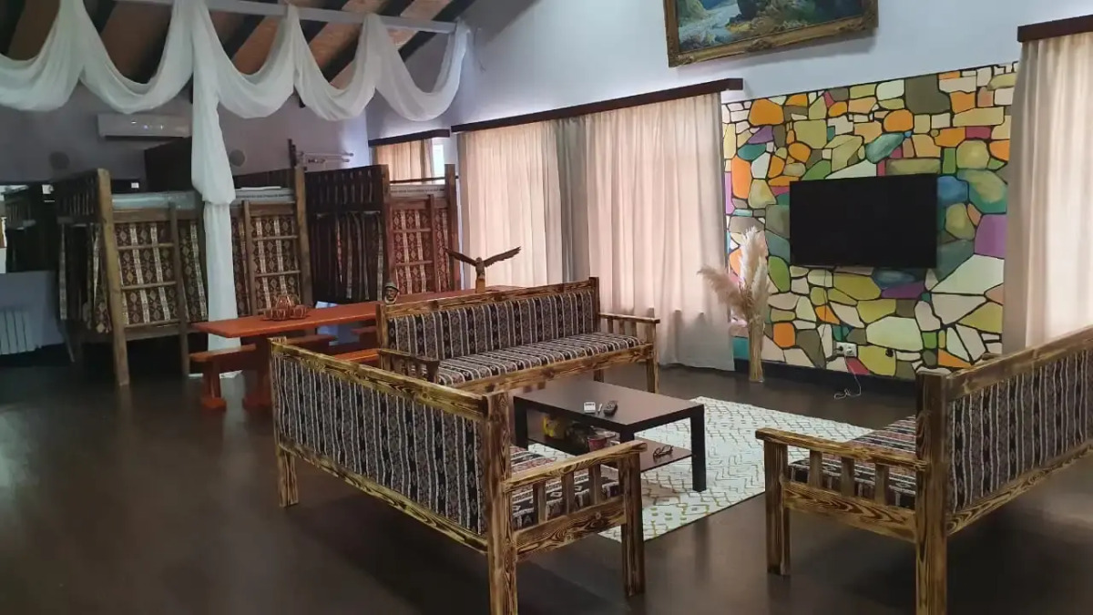 Хостел Шале