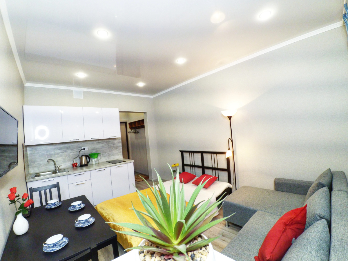 Апартаменты на Павлюхина 108Б