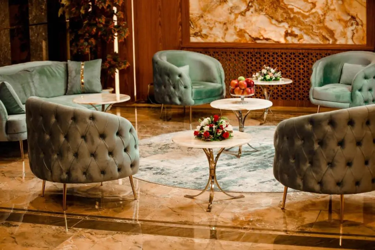 Отель Regal Inn Badamdar