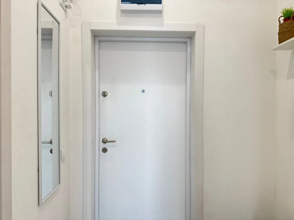 Квартира Двухкомнатная просторная и уютная ArtApart