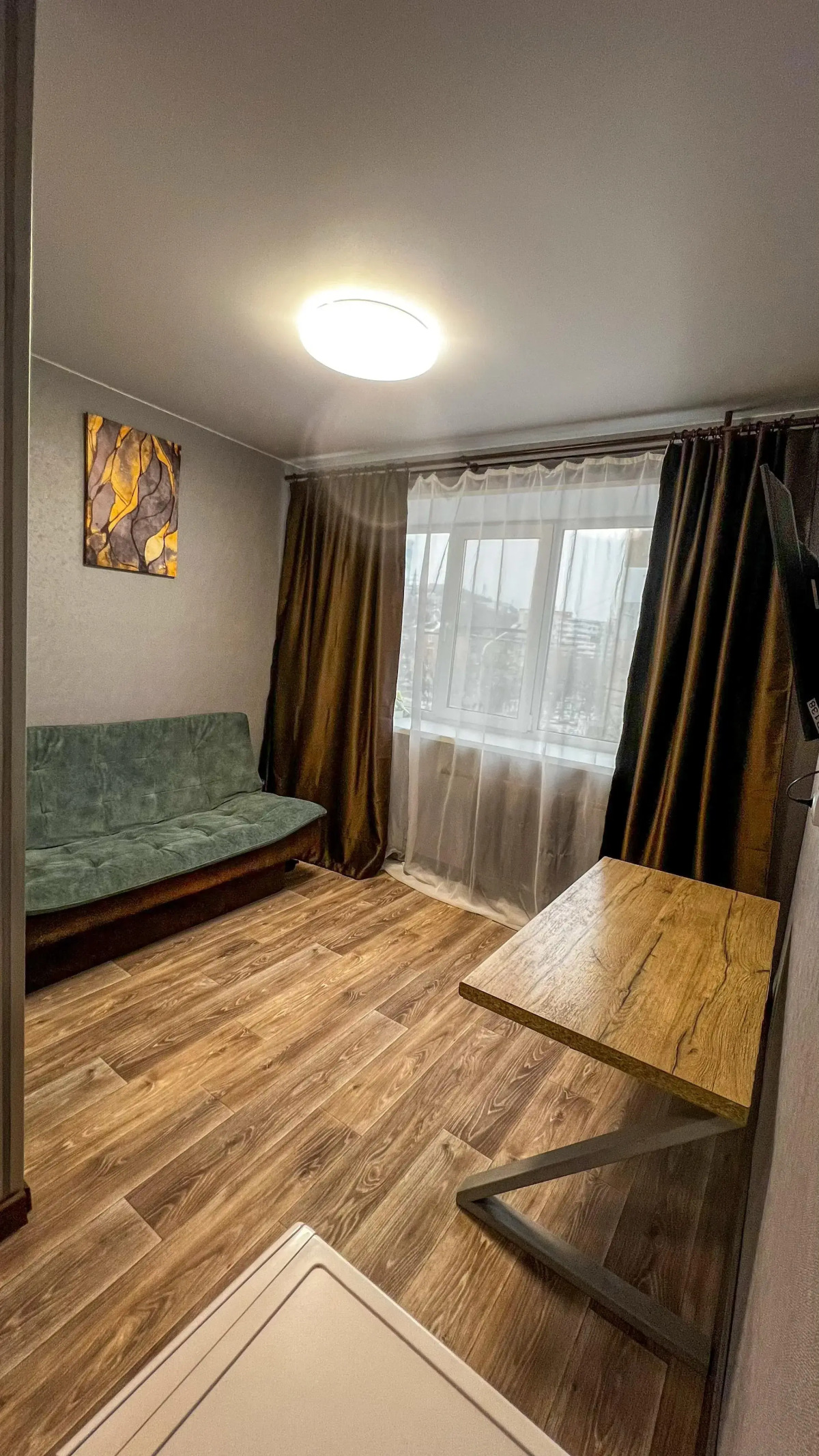 Квартира Светлая студия рядом с парком и остановкой