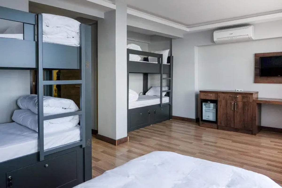 Хостел Bucoleon