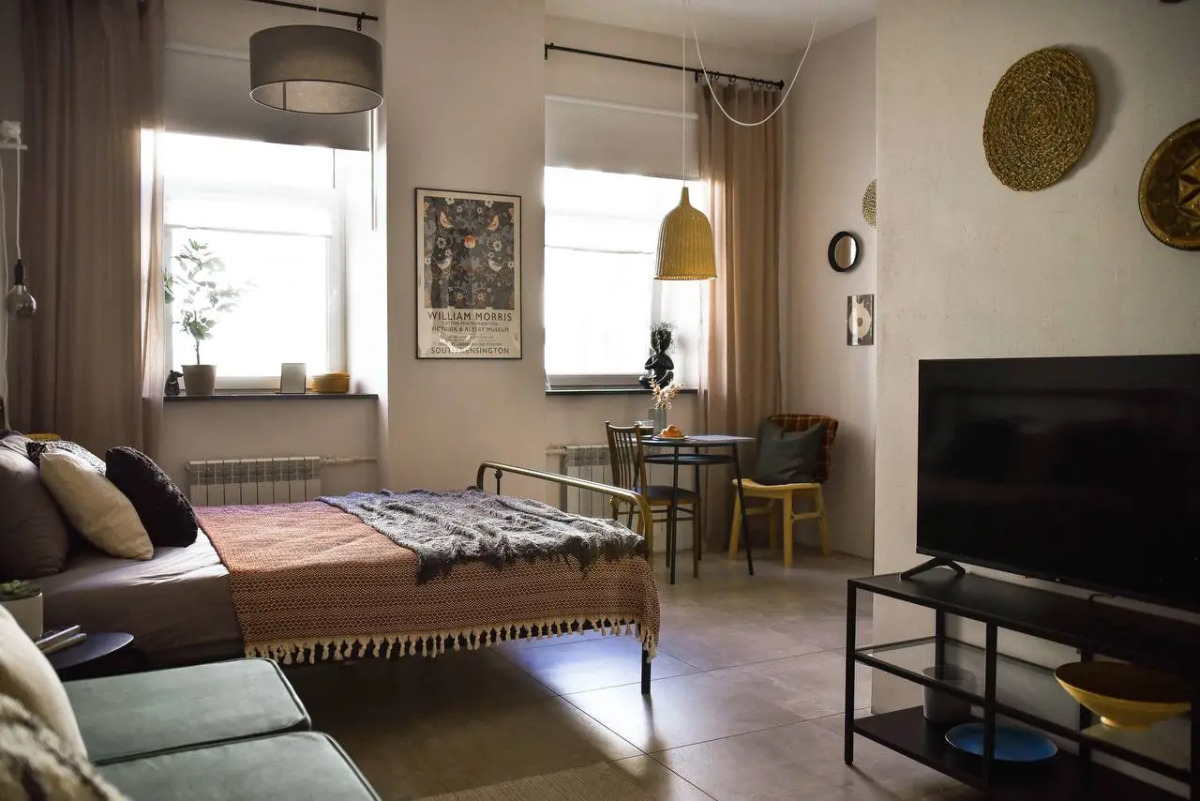 Апартаменты на Вознесенском проспекте рядом с Никольским собором.