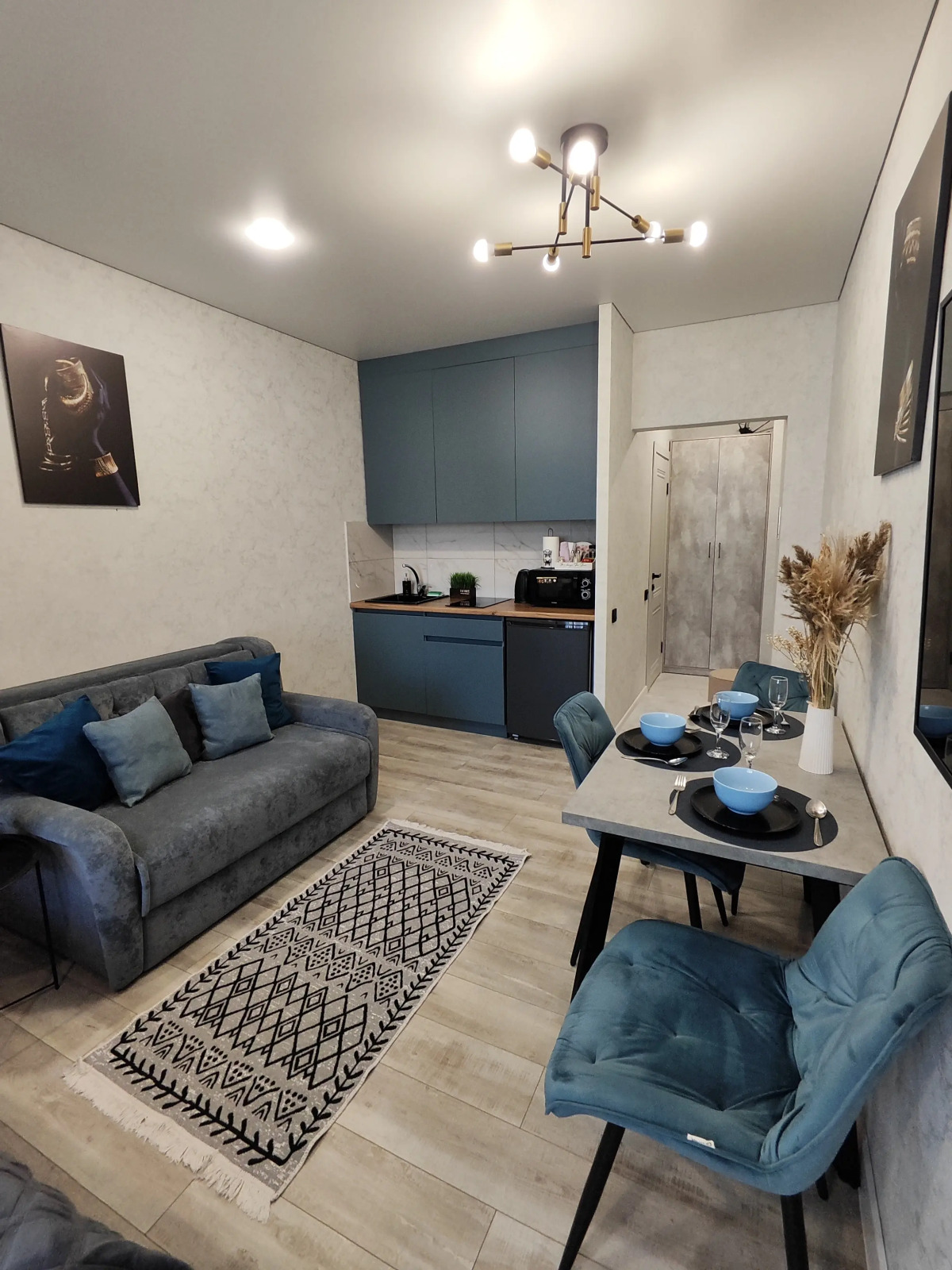 Квартира NATALI Aparts 108.1