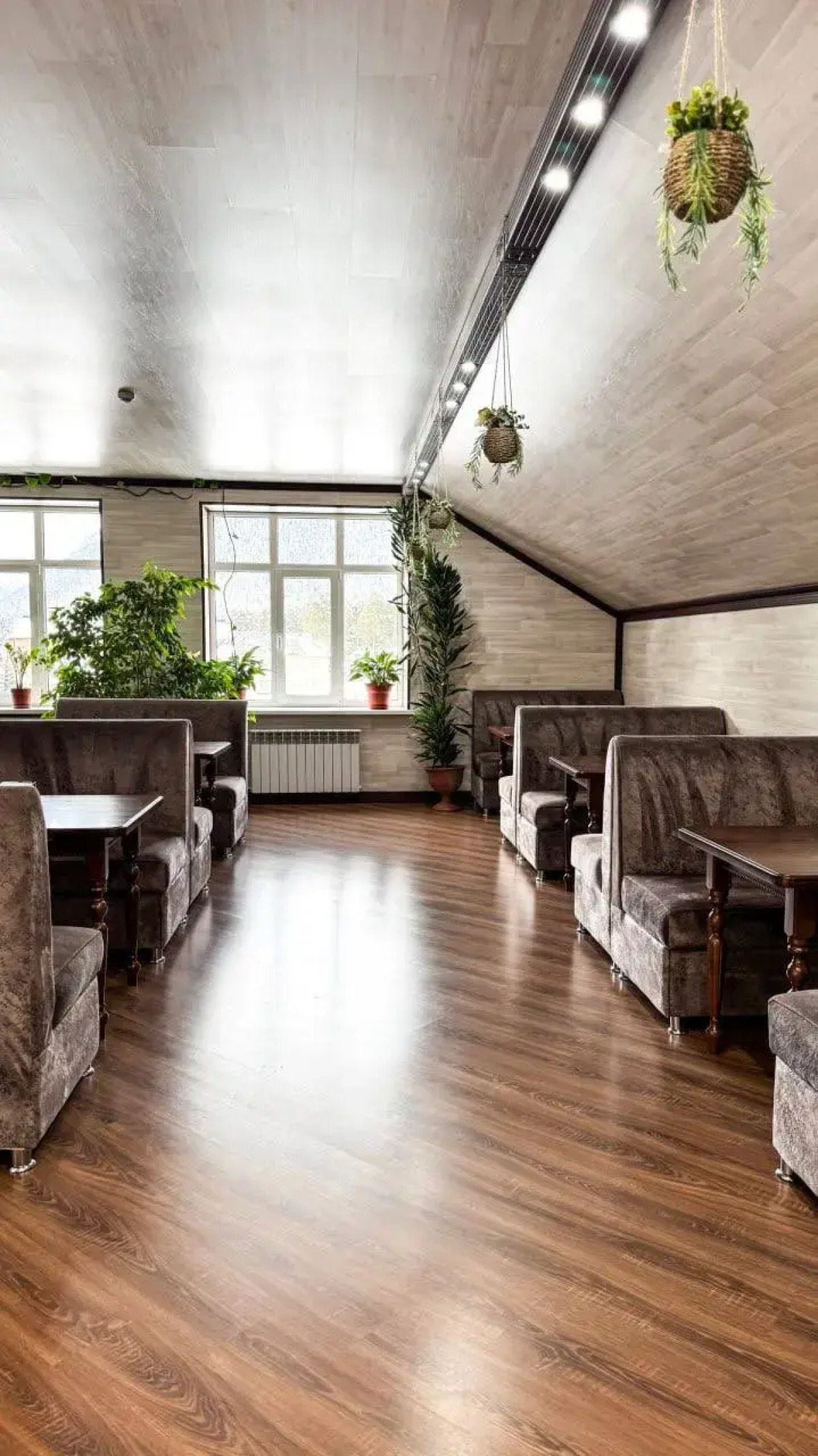 Отель Кавказ