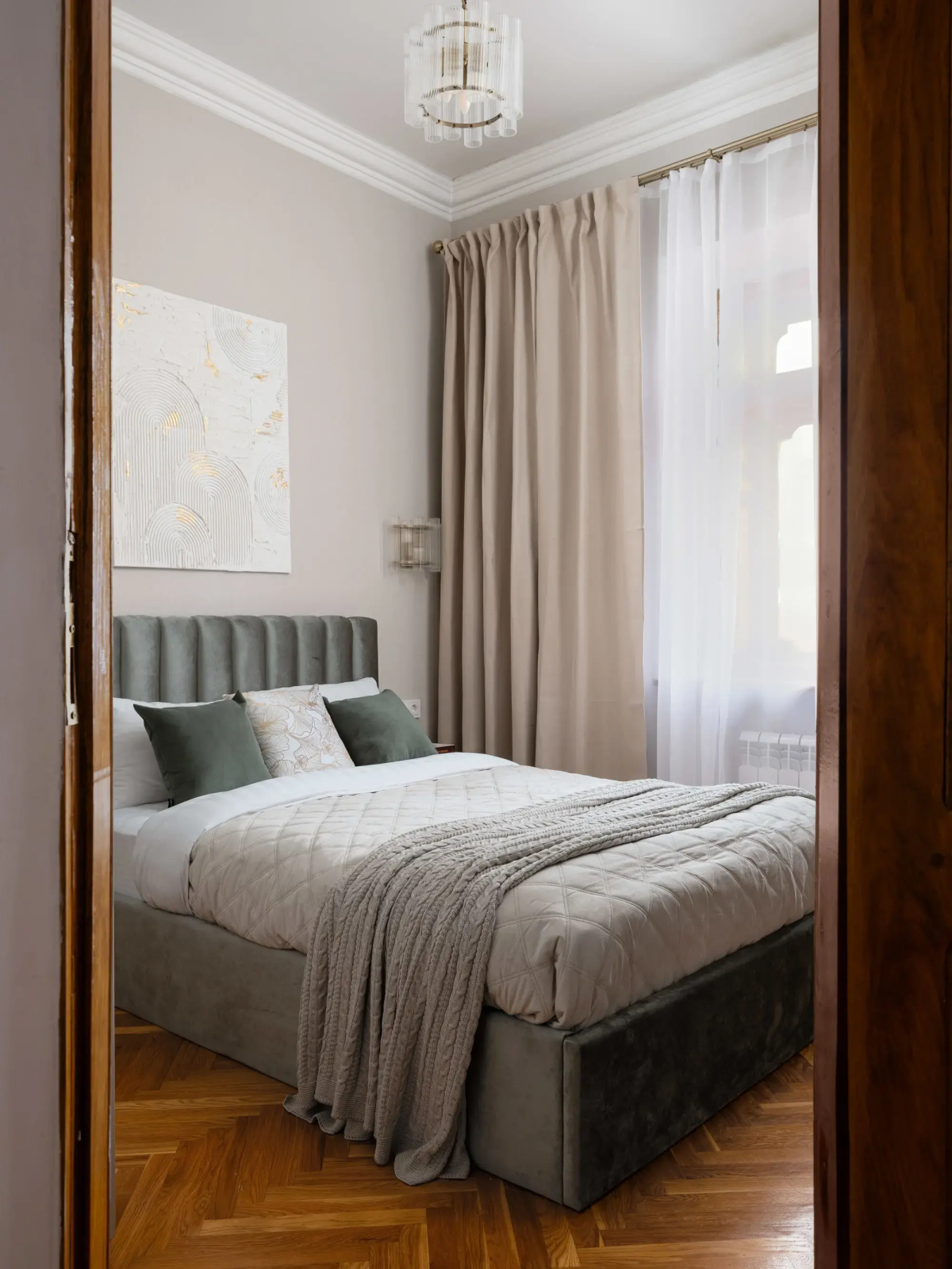 Квартира GM Apartments Новая и тихая Трехкомнатная на Тверской