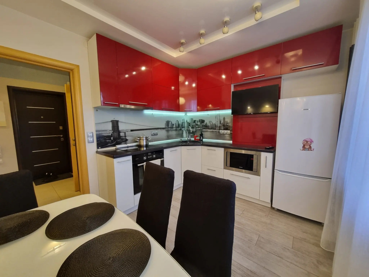 Квартира на Даргомыжского 15