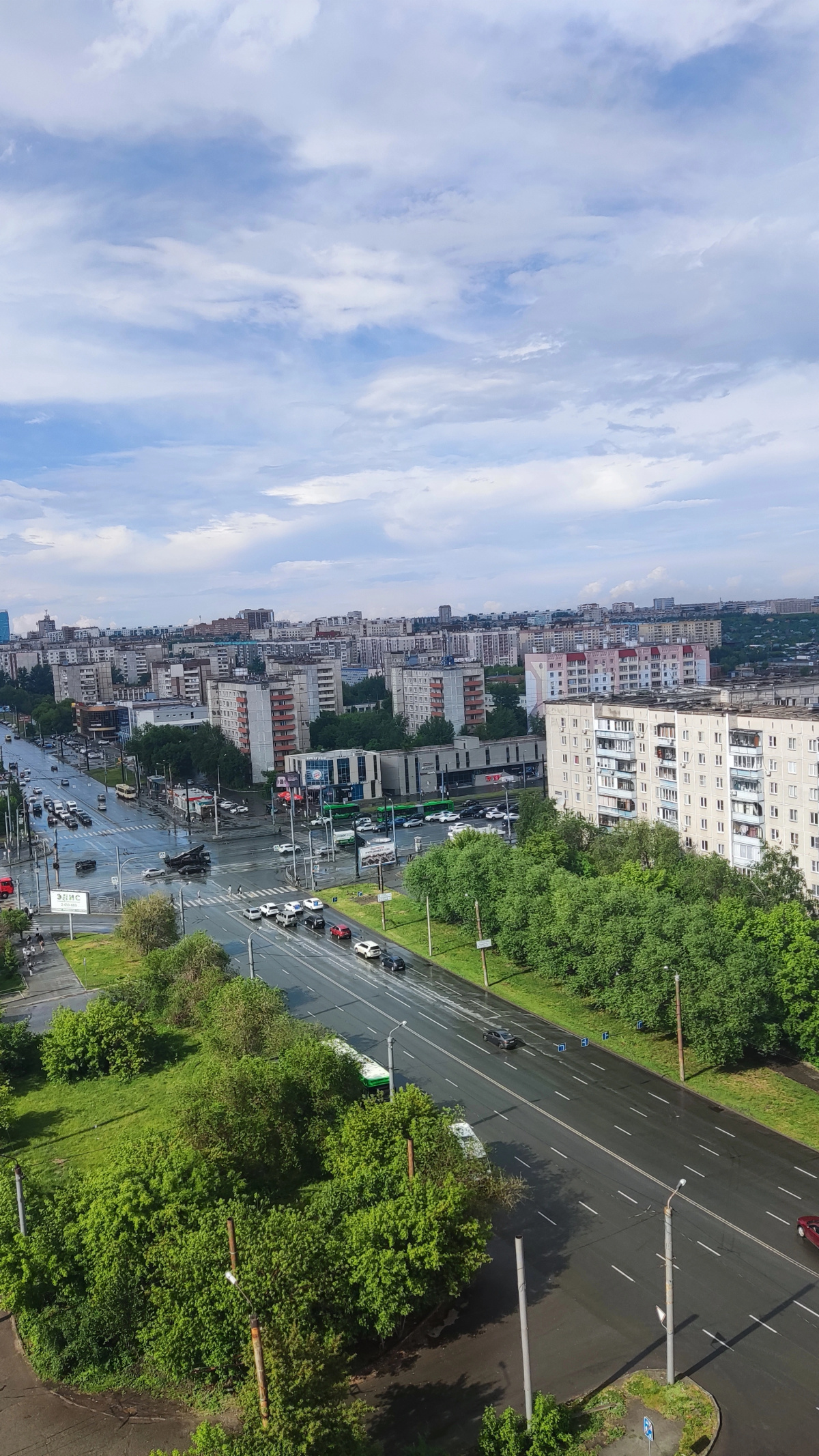 Апартаменты видовые на 14 этаже рядом ТРК Родник