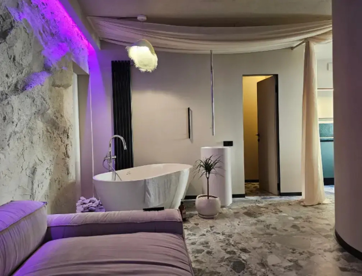 Квартира Двухкомнатная 25 Октября улица 39