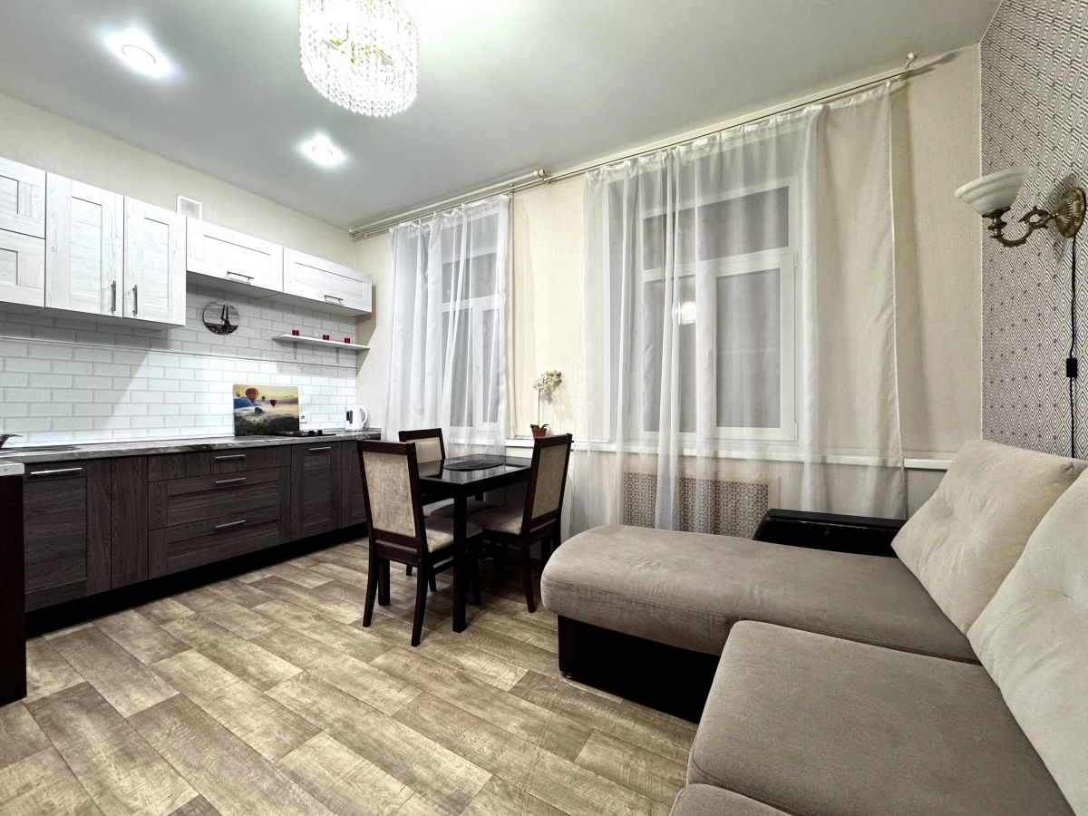 Квартира 2-комнатная Cтудия Yarapartments на Октября 11