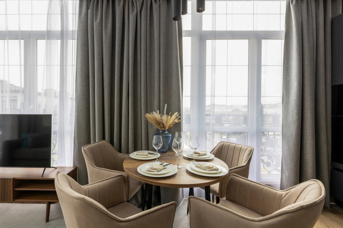 Апартаменты Red Apartments Арт Лайт Адриан