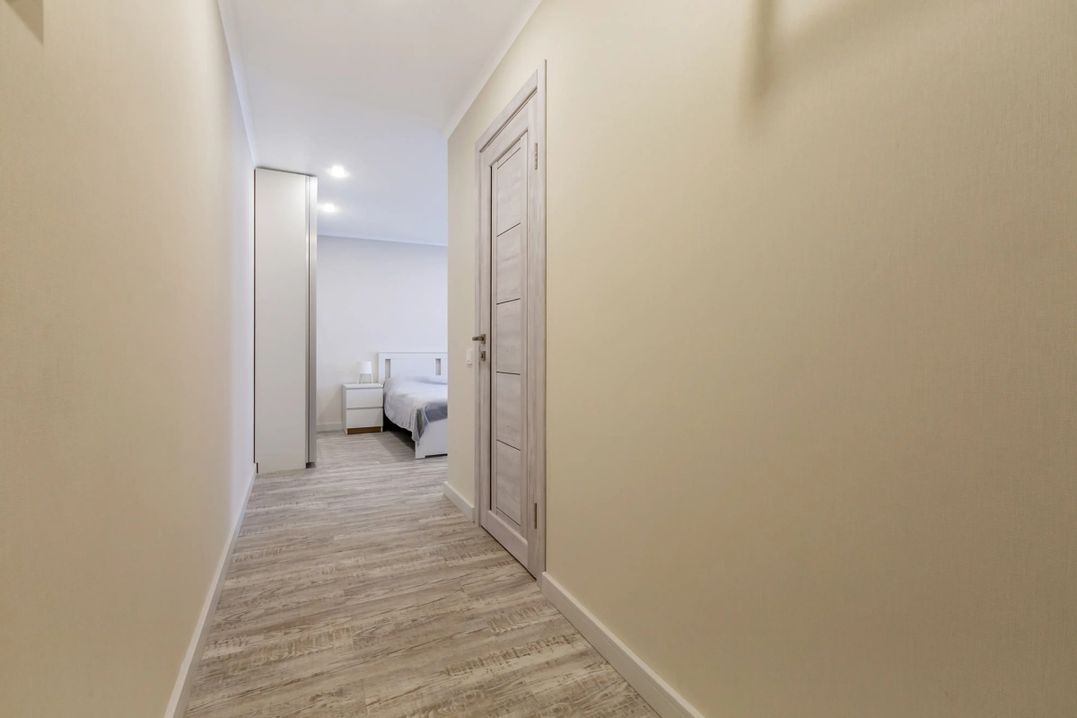 Апартаменты на набережной Адмирала Серебрякова