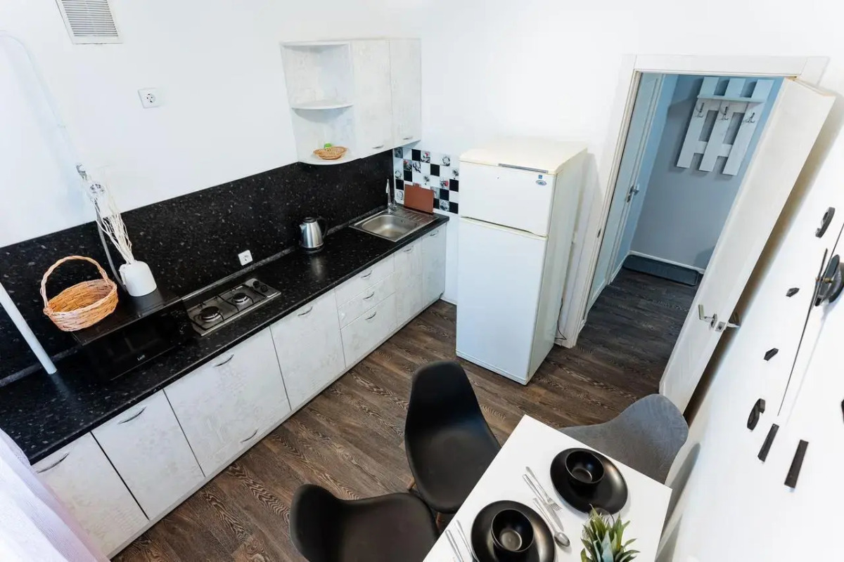 Квартира на Пархоменко 133/3