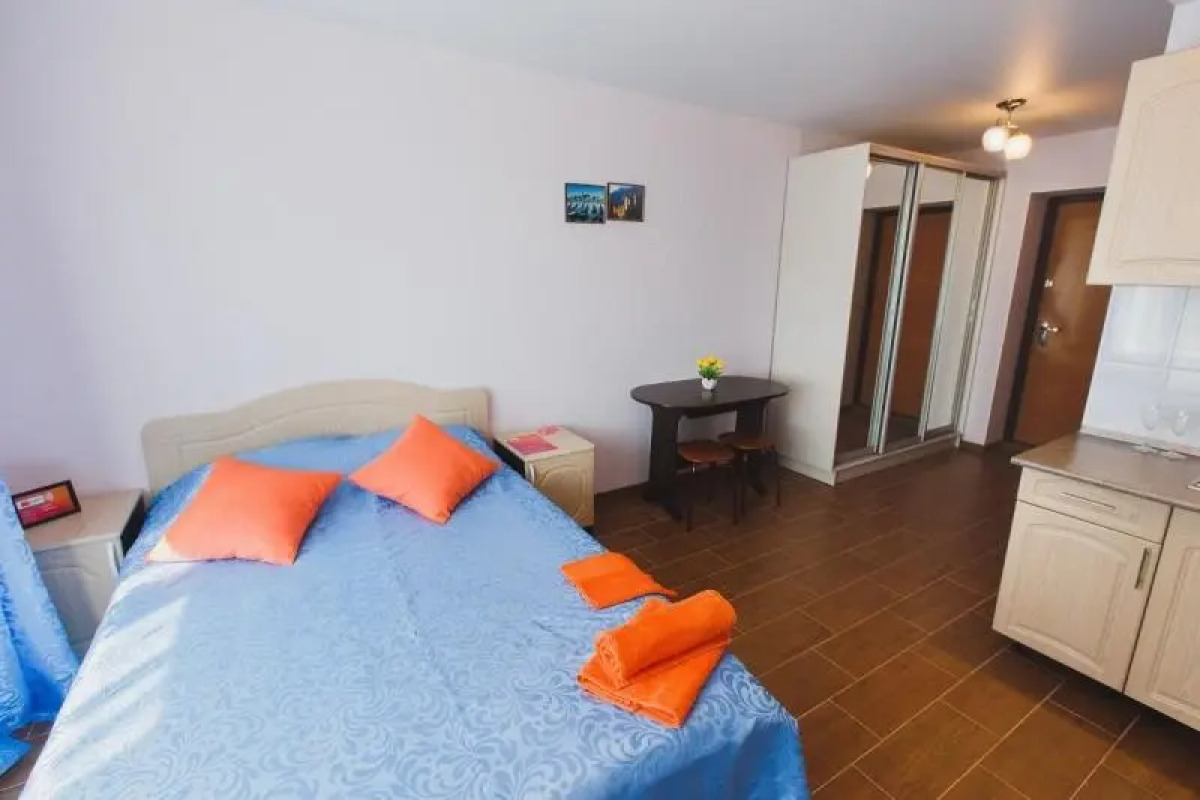 Апартаменты на Савиных 4а