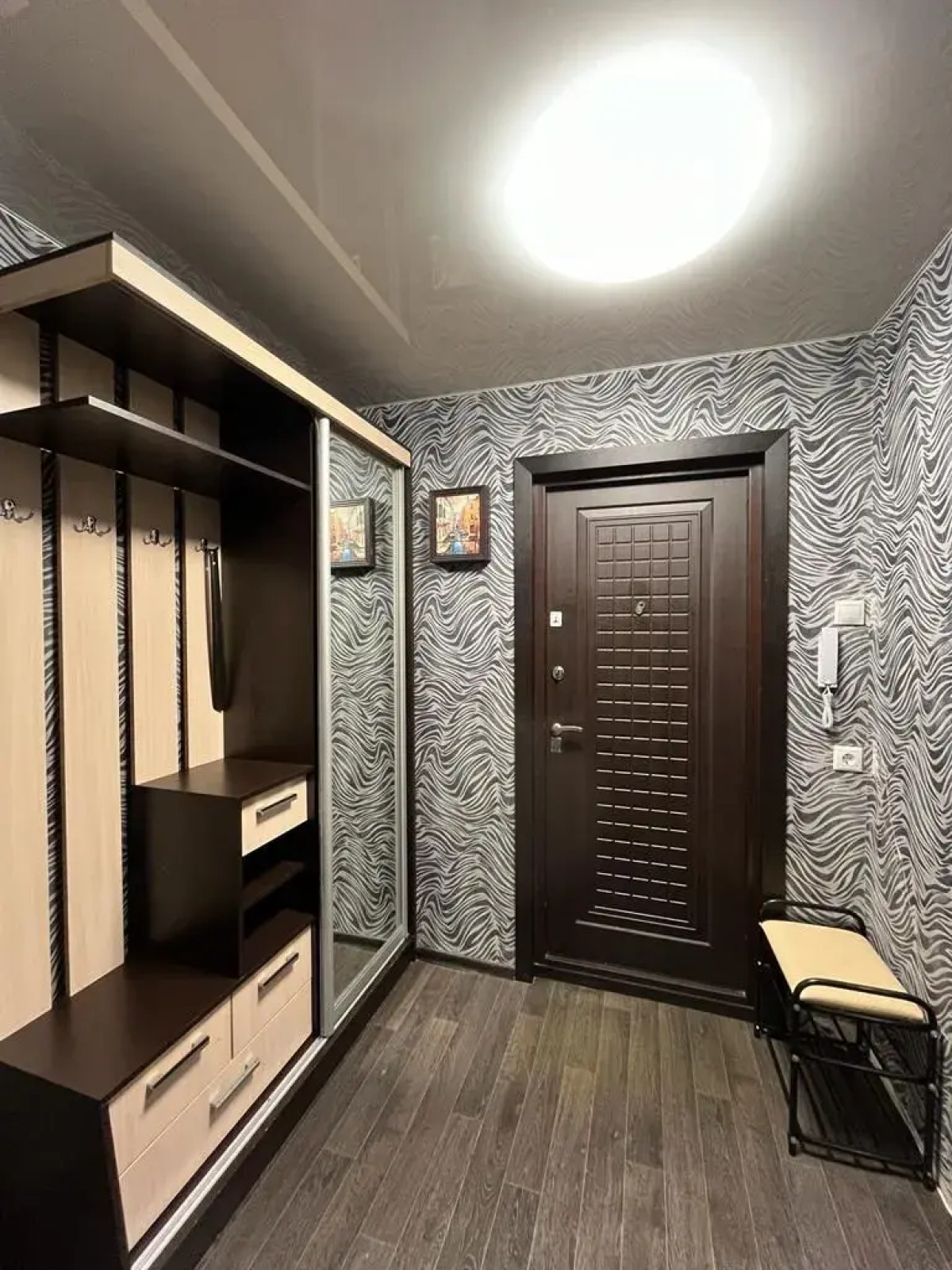 Квартира 1-комнатная в мкр. Советский 7/1