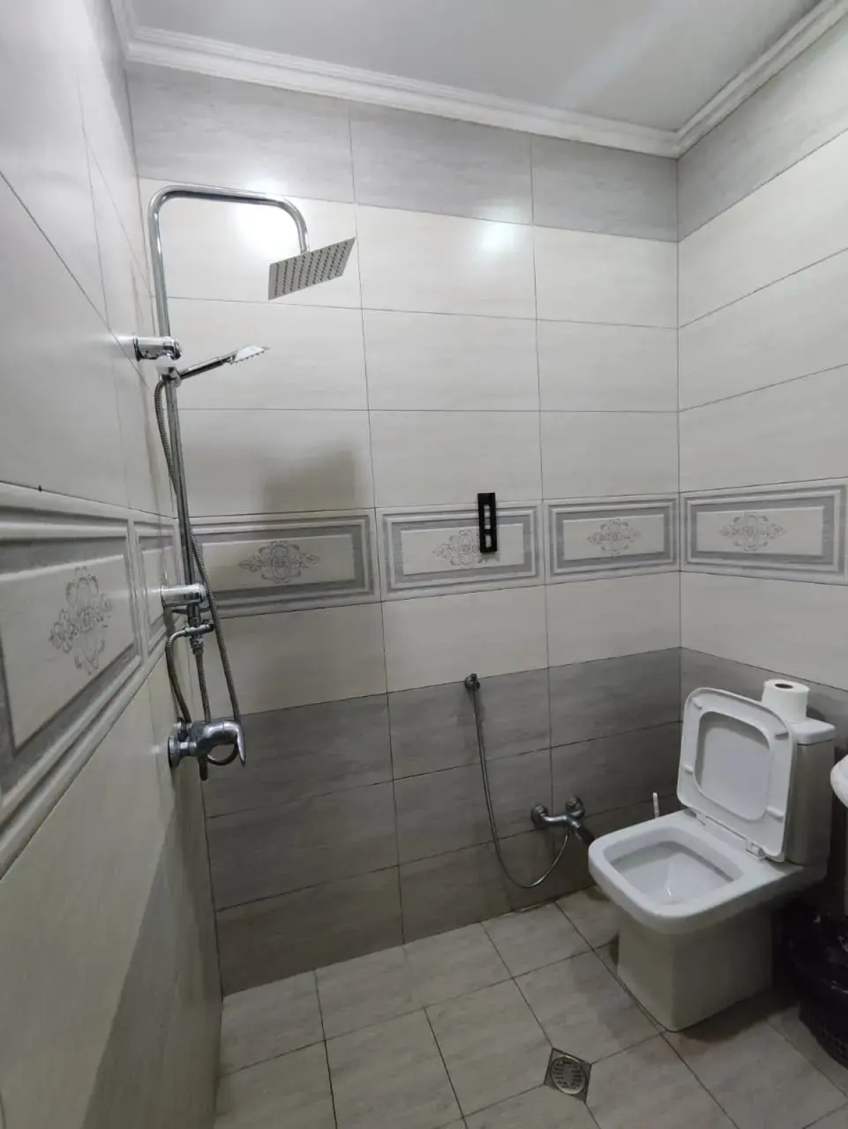 Отель EKM