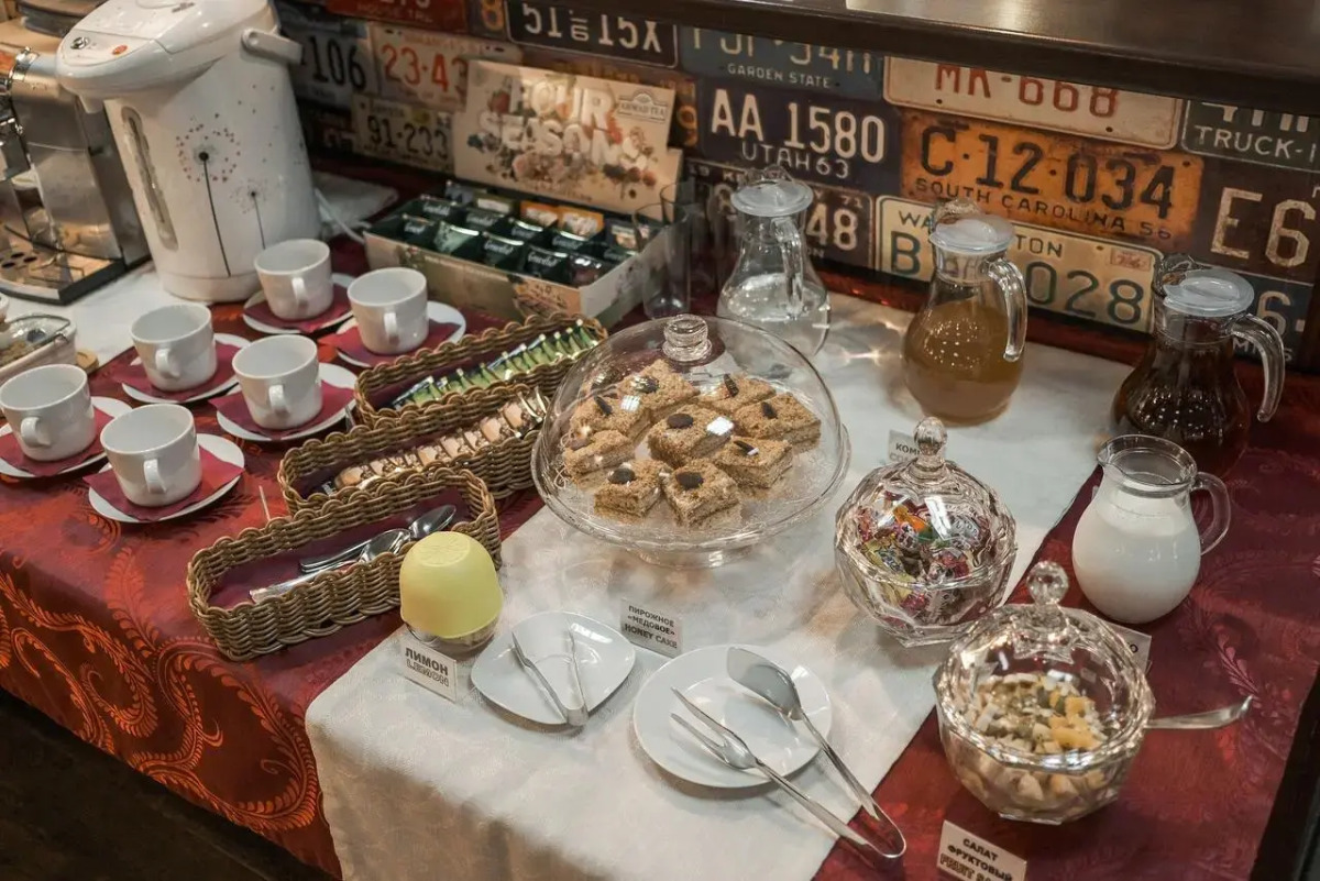 Отель Континент