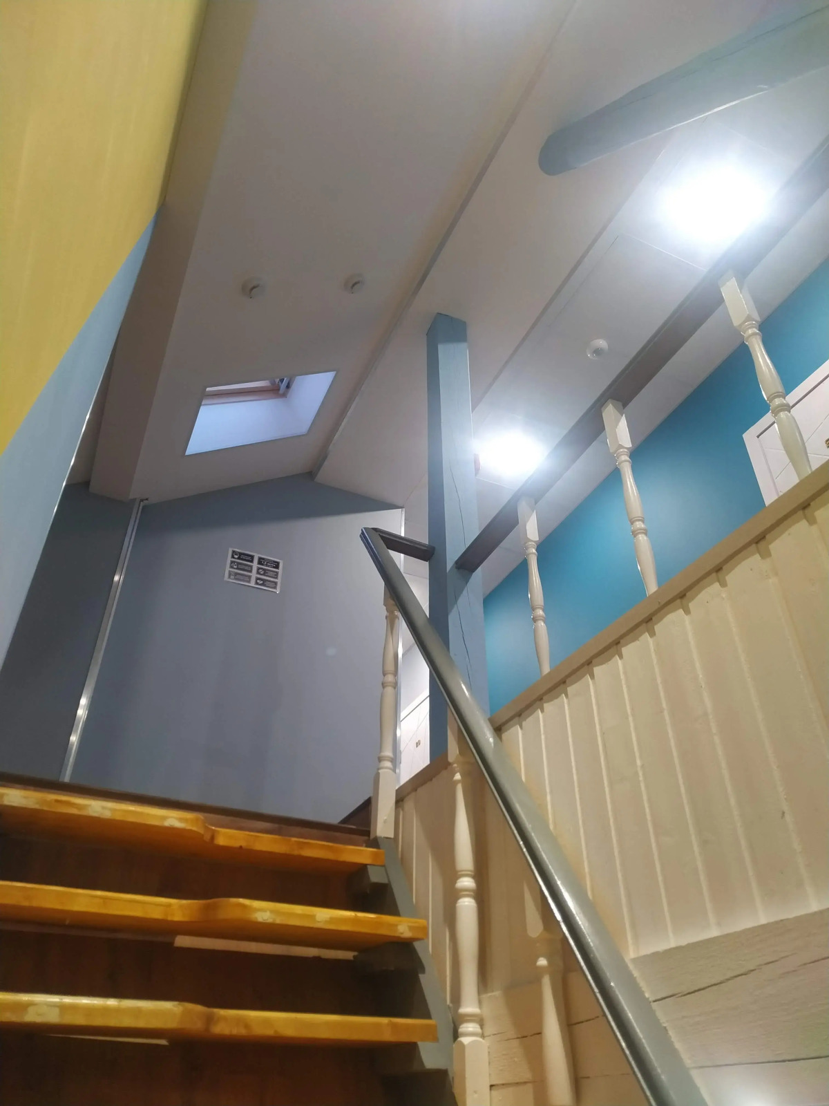 Отель Крона