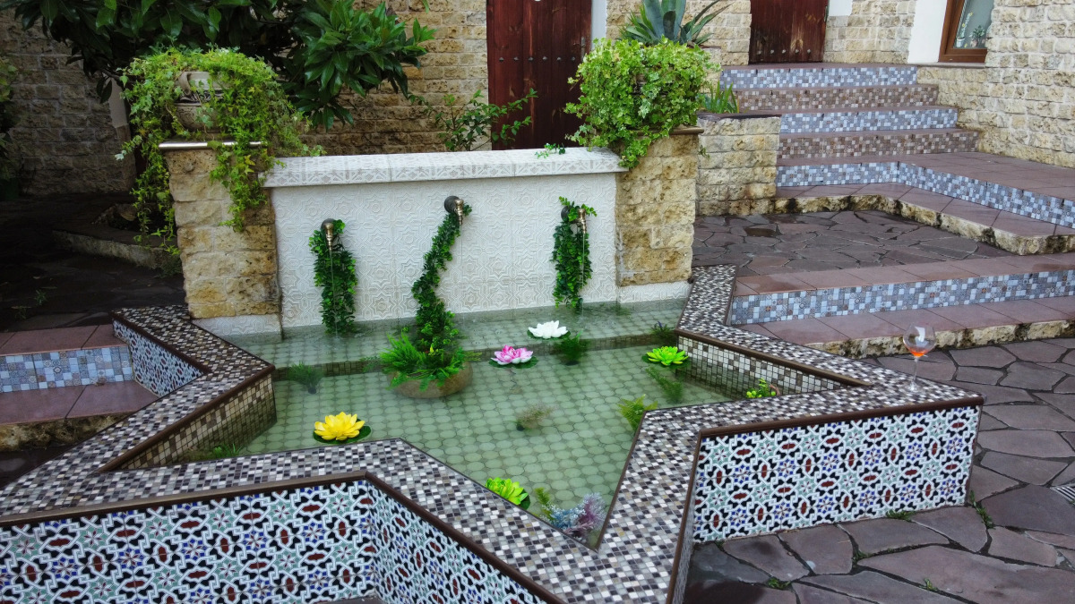 Отель Рахиль