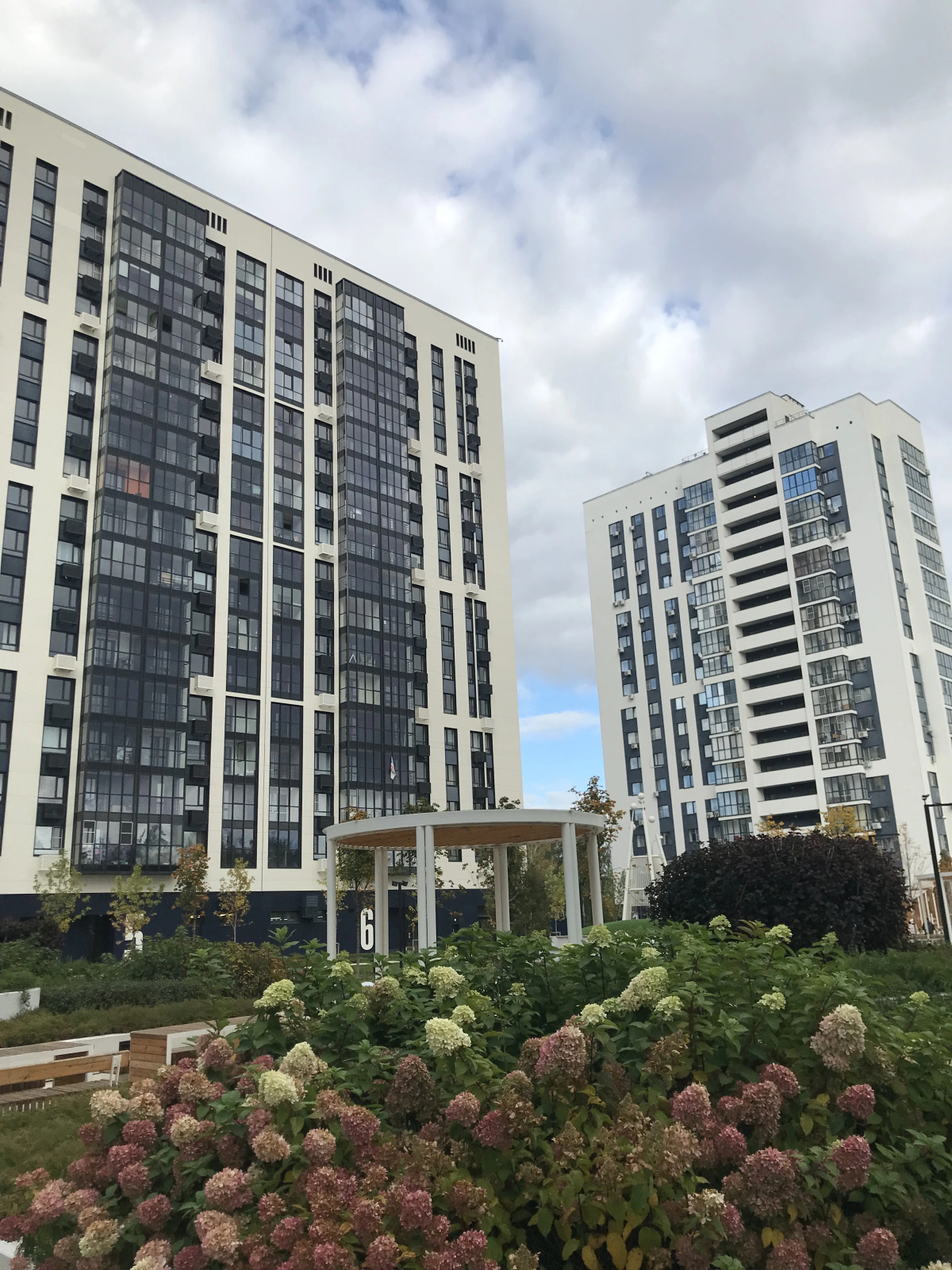 Квартира Однокомнатная КакДома 58 на Мира 78