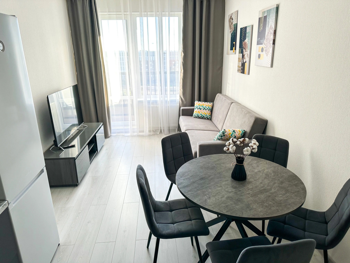 Квартира Просторная семейная квартира на Арцеуловской