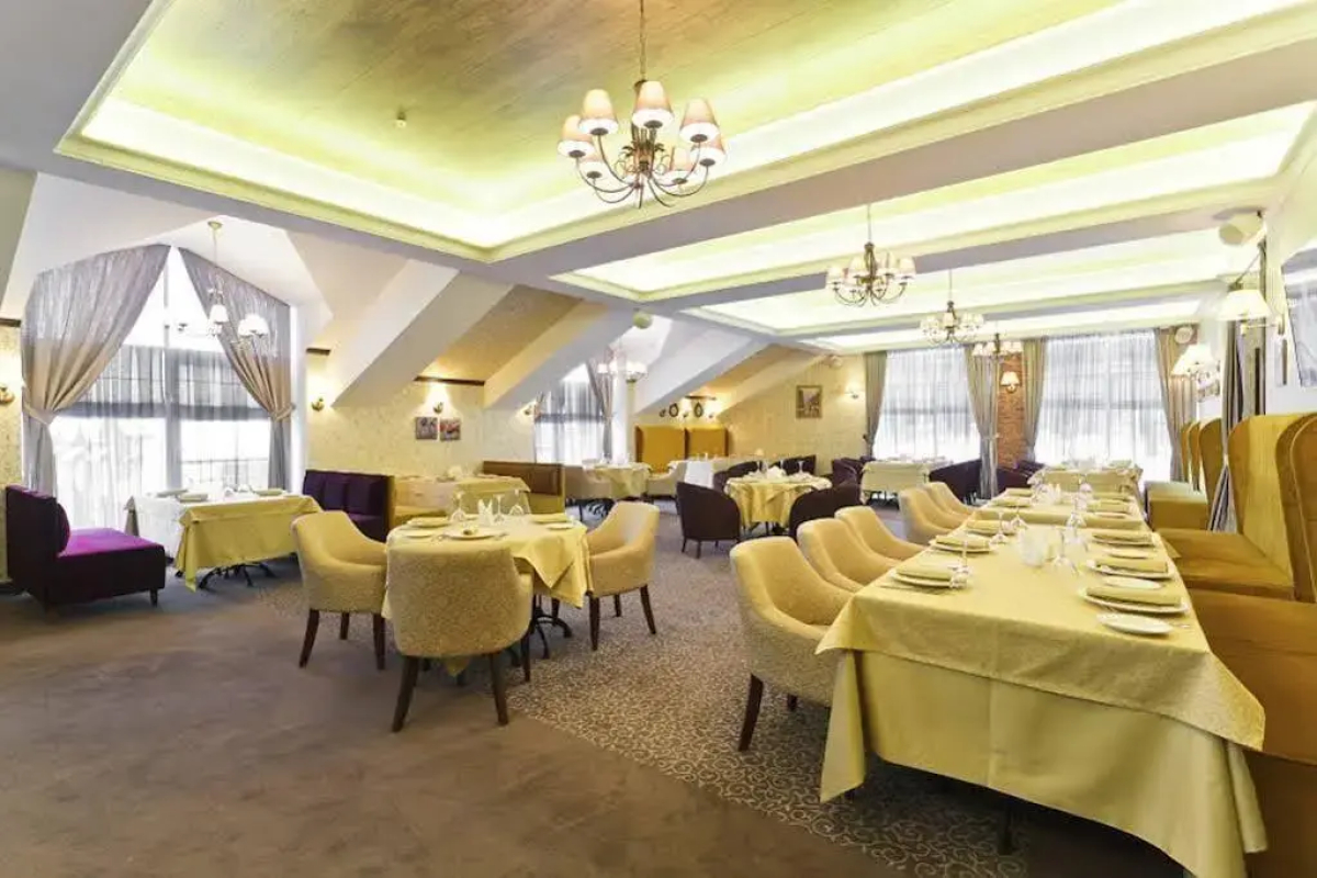 Отель Дрозды Клуб