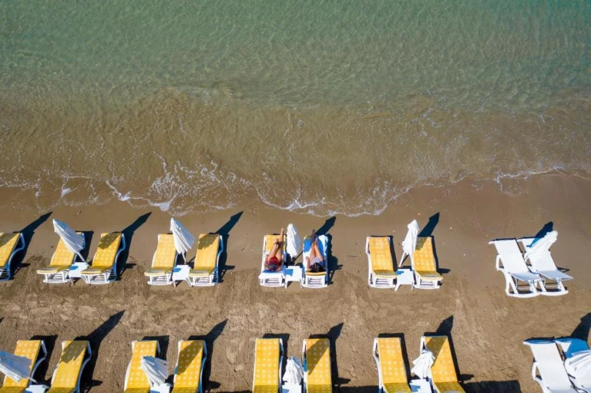 Side Beach Club Hotel
