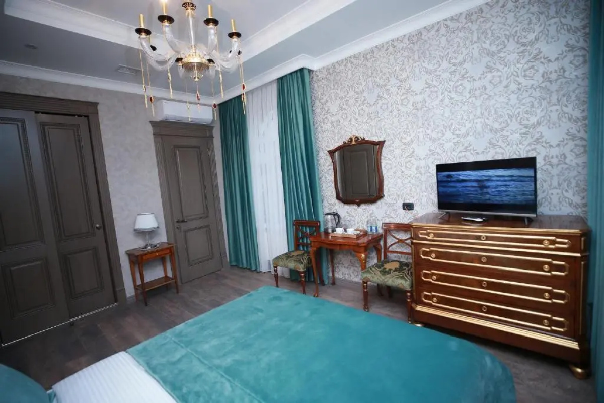 Отель West Inn Baku