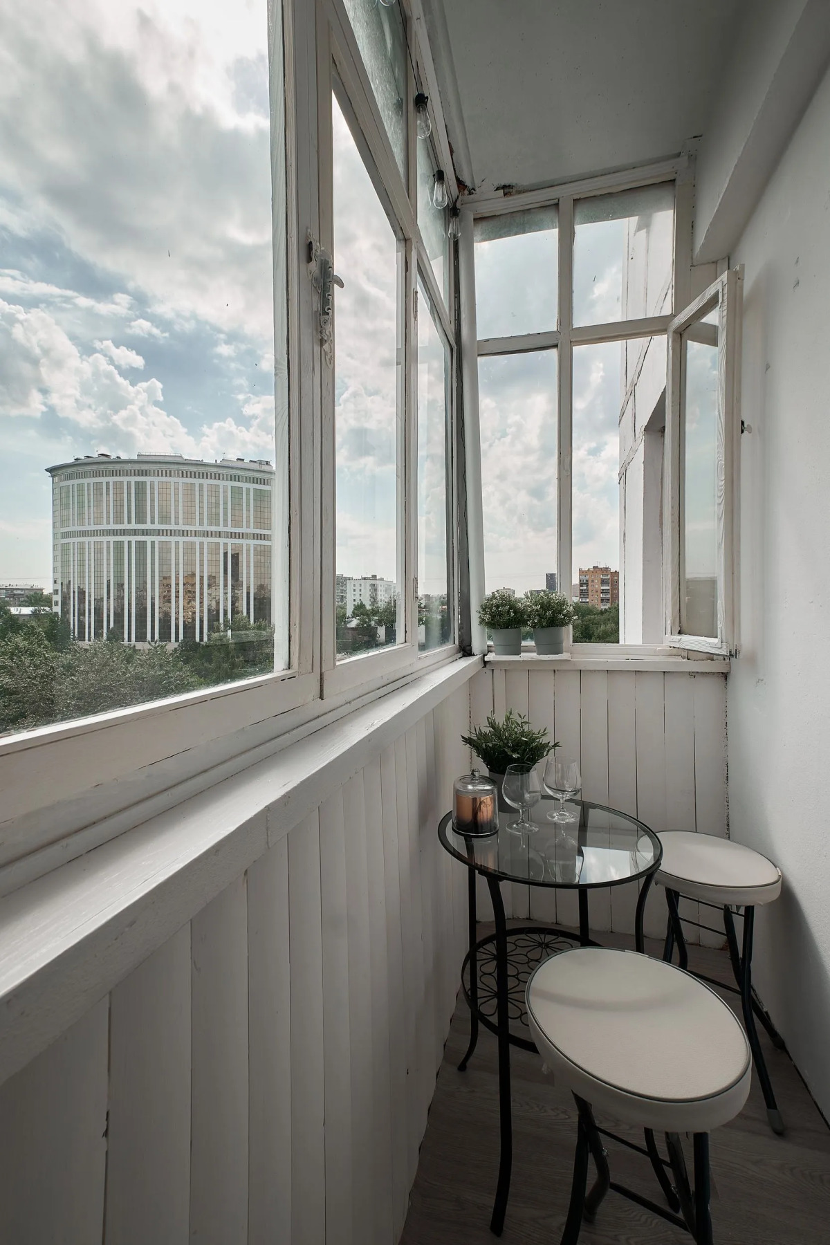 Квартира 2-комн. Люкс Ракетный 15