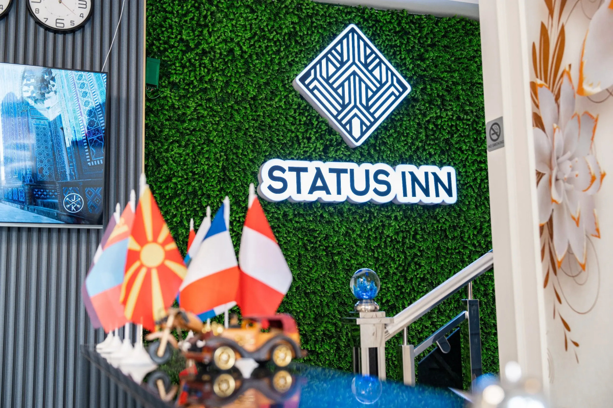 Отель Status Inn