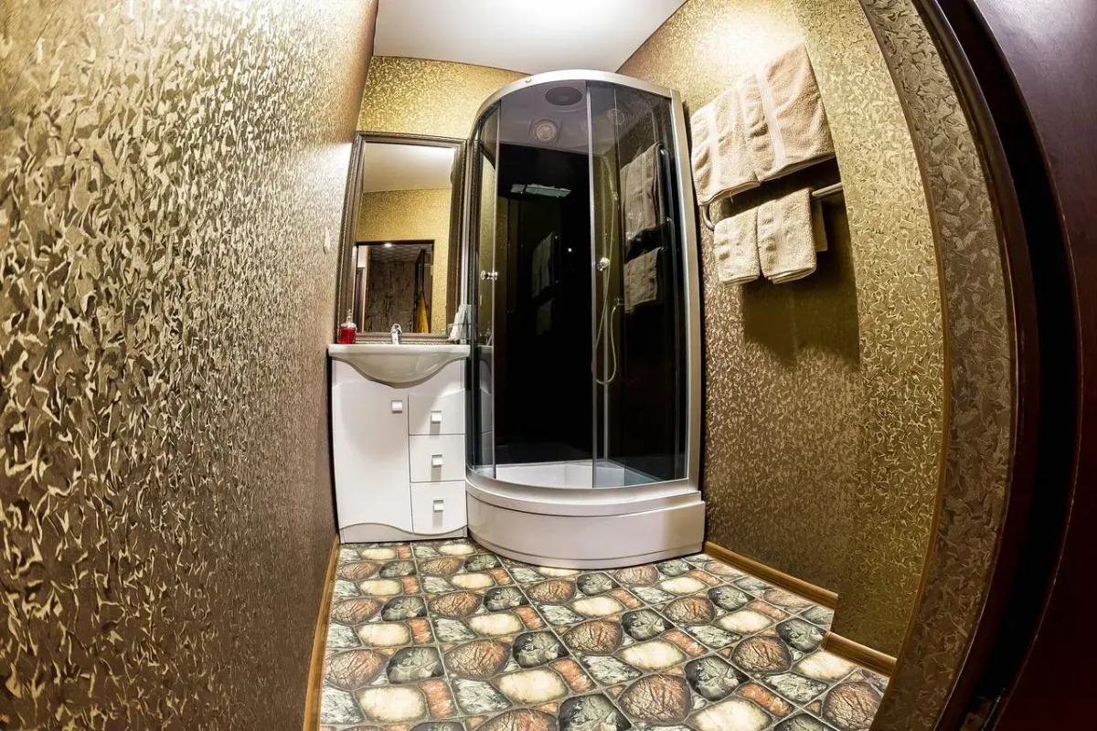 Отель Империал