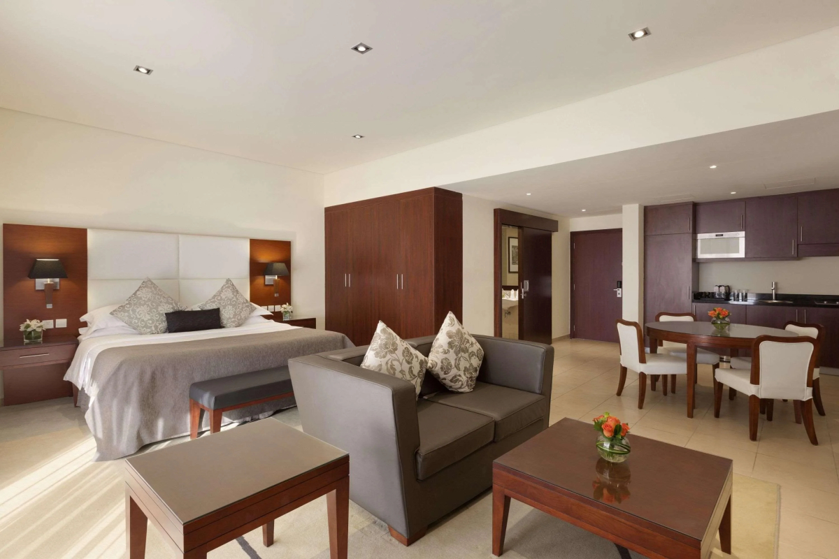 Отель Delta Hotels Jumeirah Beach, Dubai