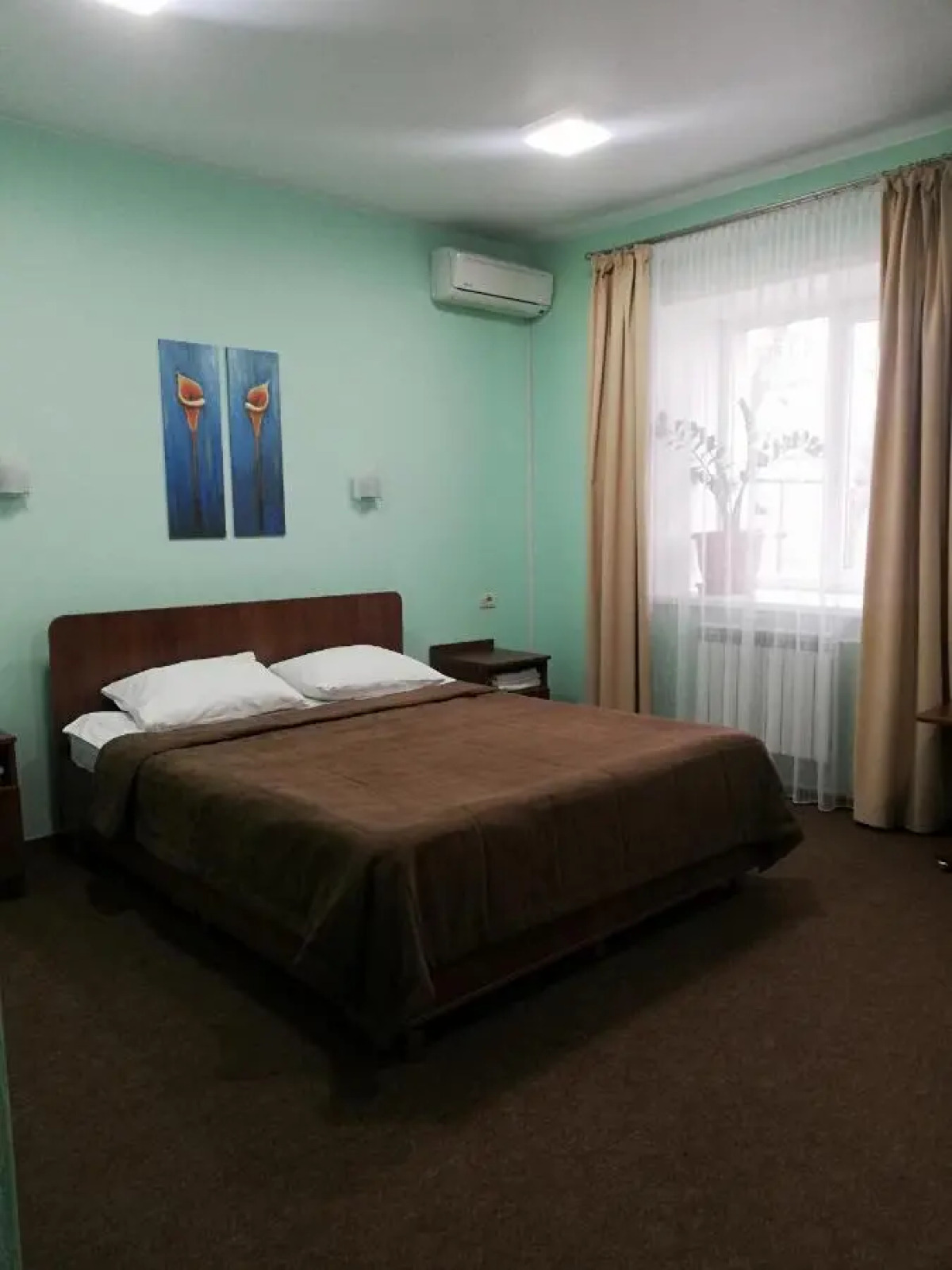 Отель Книиэкот