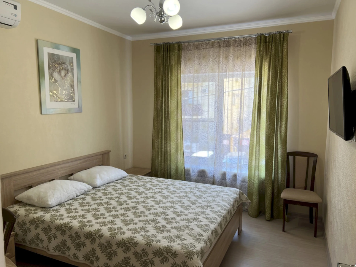 Частный Дом 120 2 Комнатный Этаж с Кухней