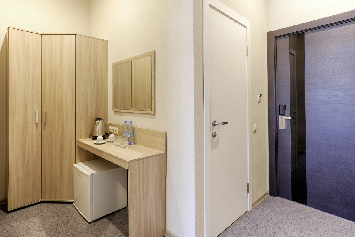 Отель Marx Hotel