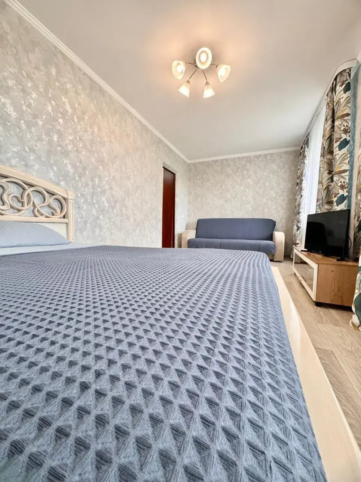 Квартира на Калинина 142