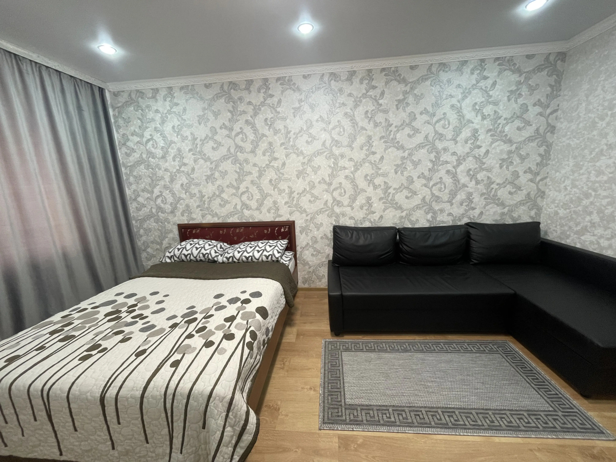 Апартаменты Hermes Пархоменко 133/5