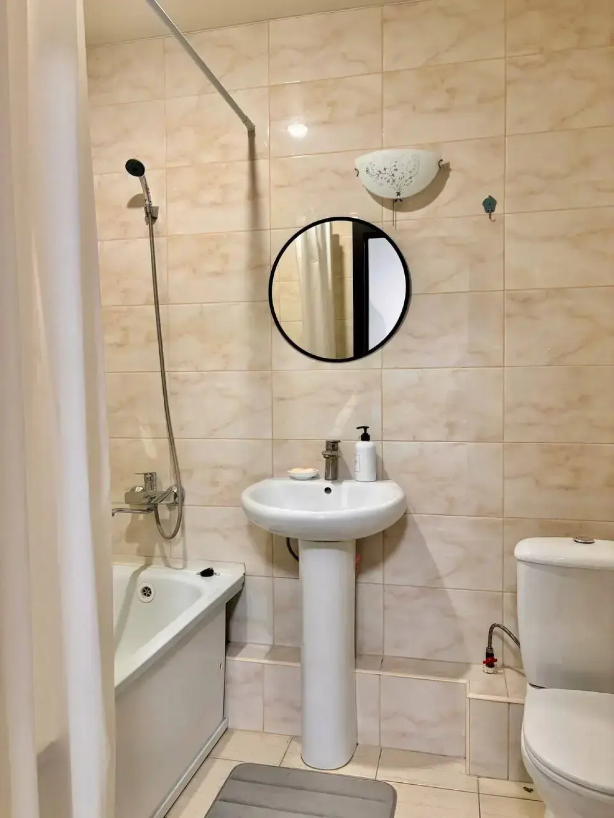 Апартаменты Атмосферная в Центре Левого Берега