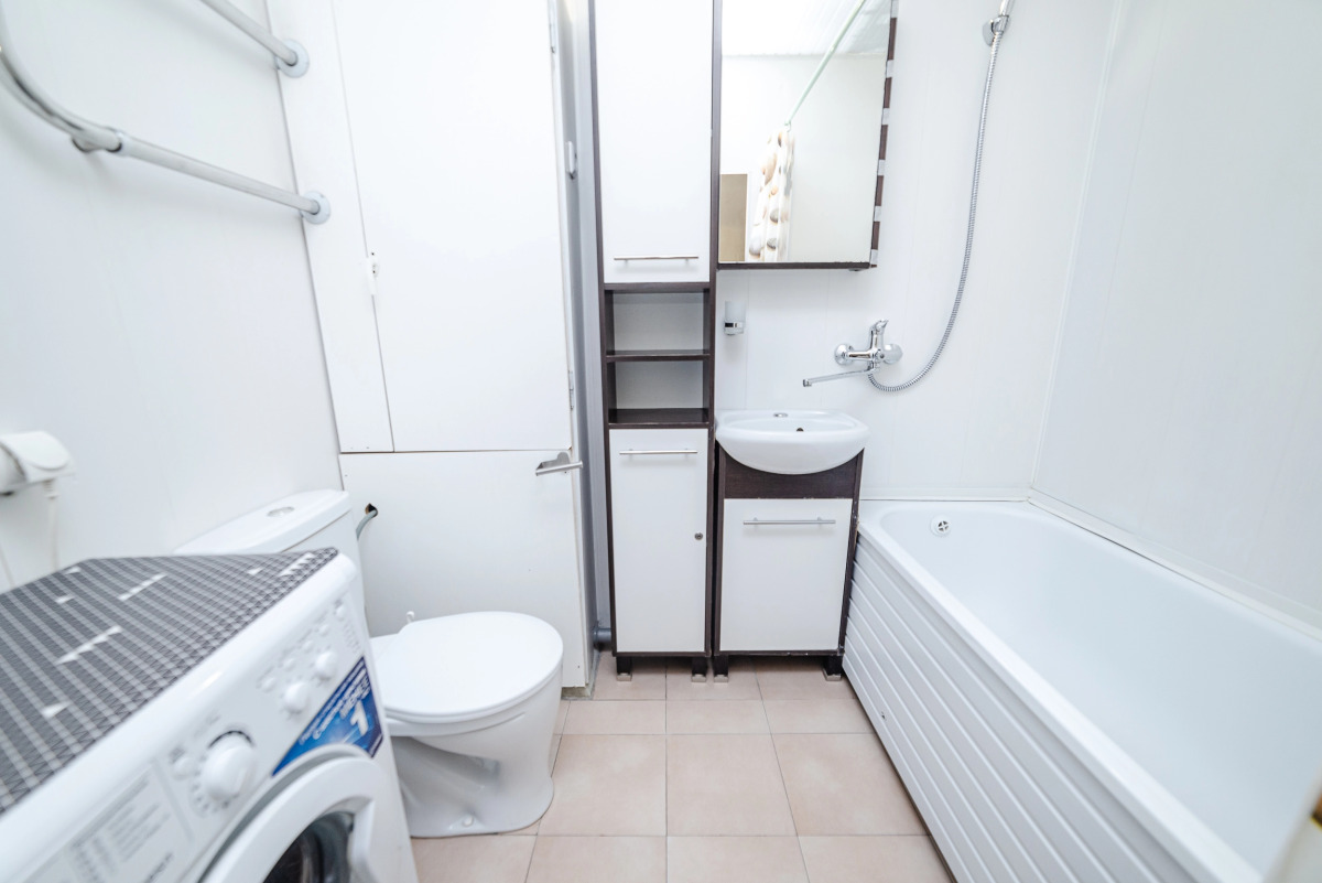 Апартаменты у метро с видом на писательский городок