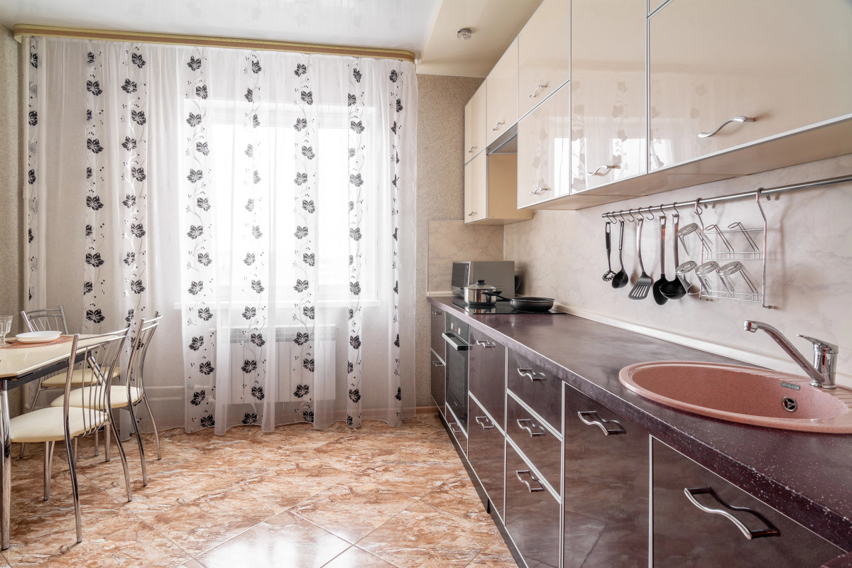 Квартира двухкомнатная Stepanenkov Родионова 43