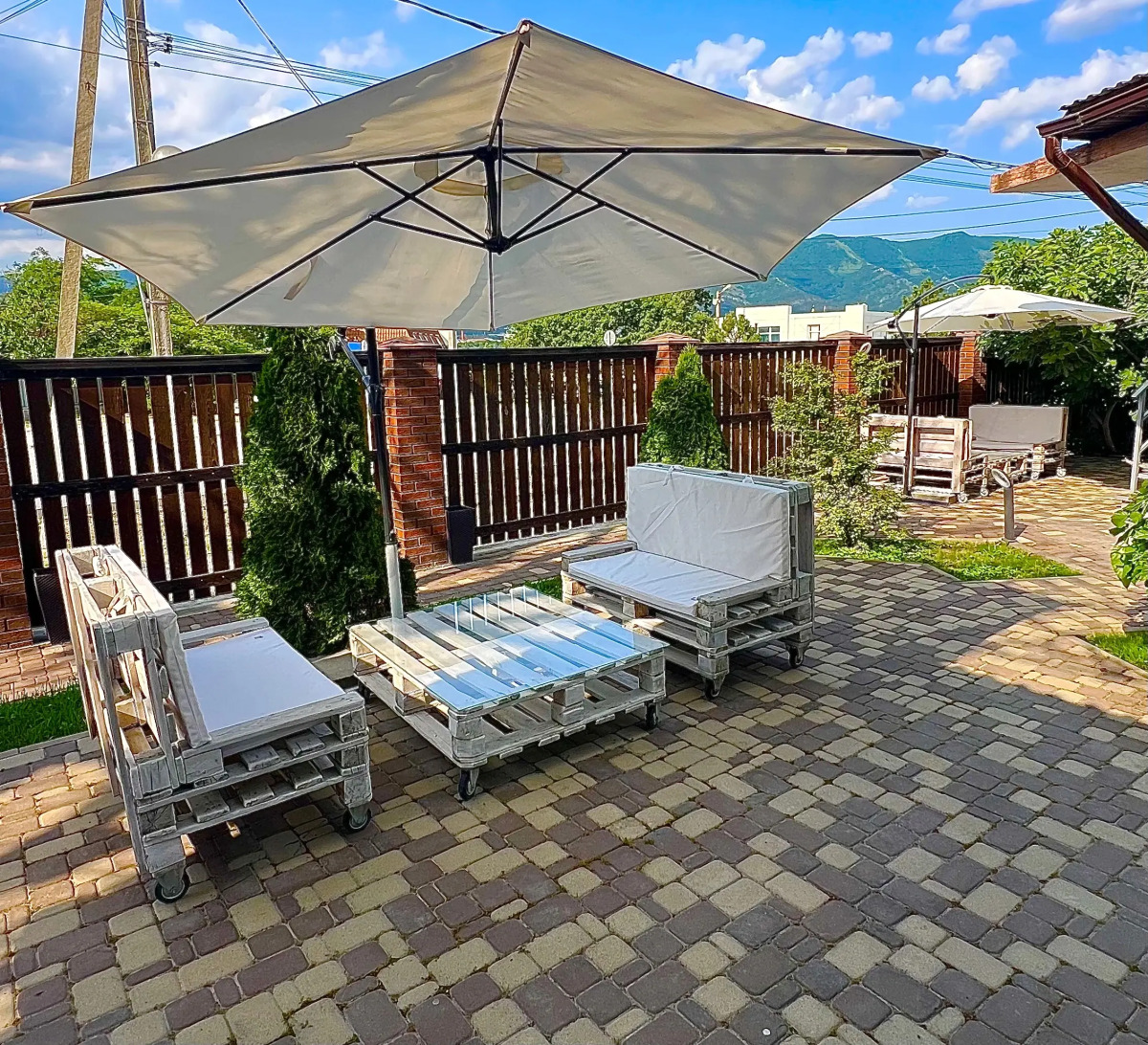 Гостевой Дом Лето Здесь