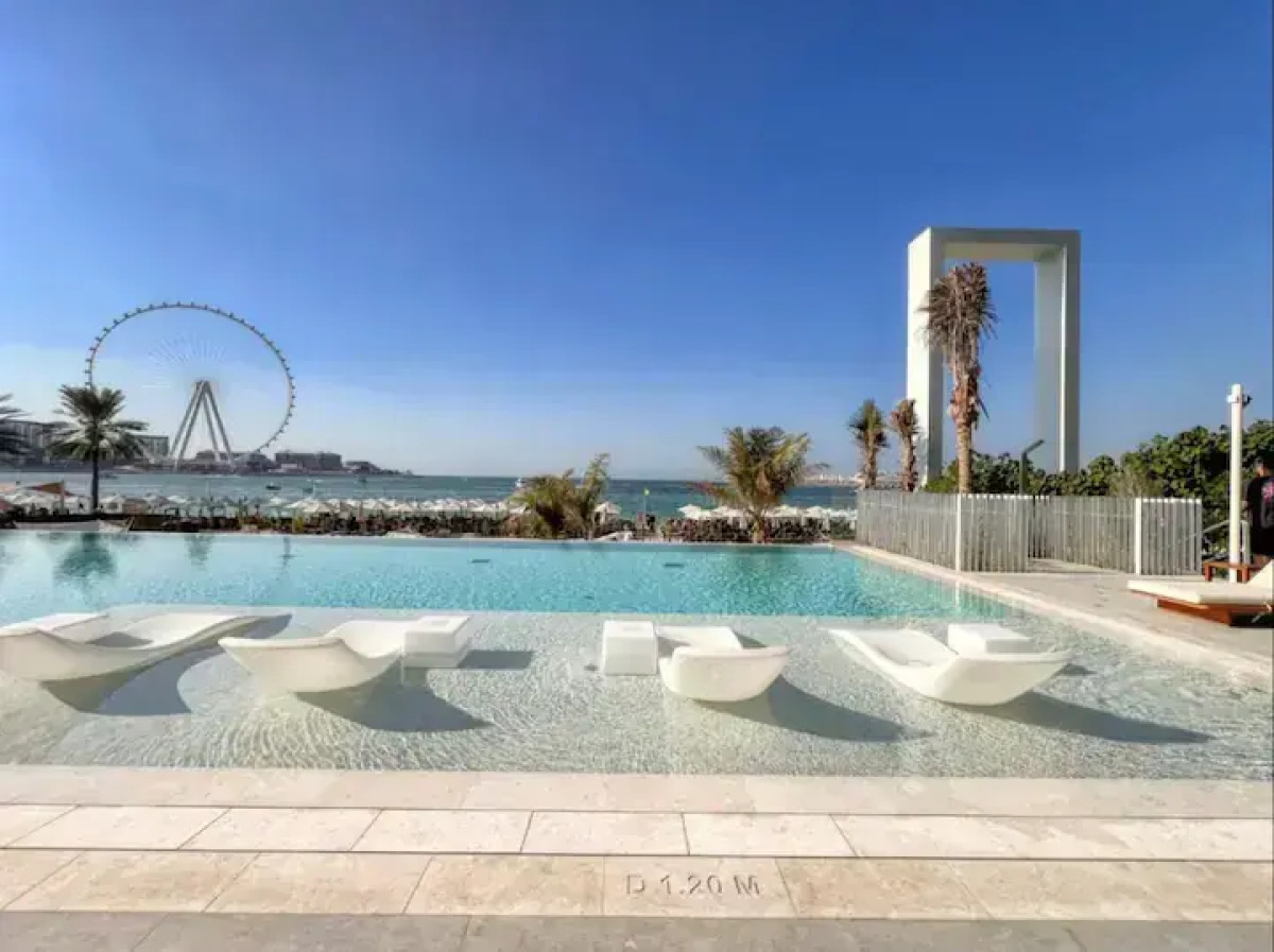 Апартаменты La Vie 1BR on JBR with Private Beach Dubai