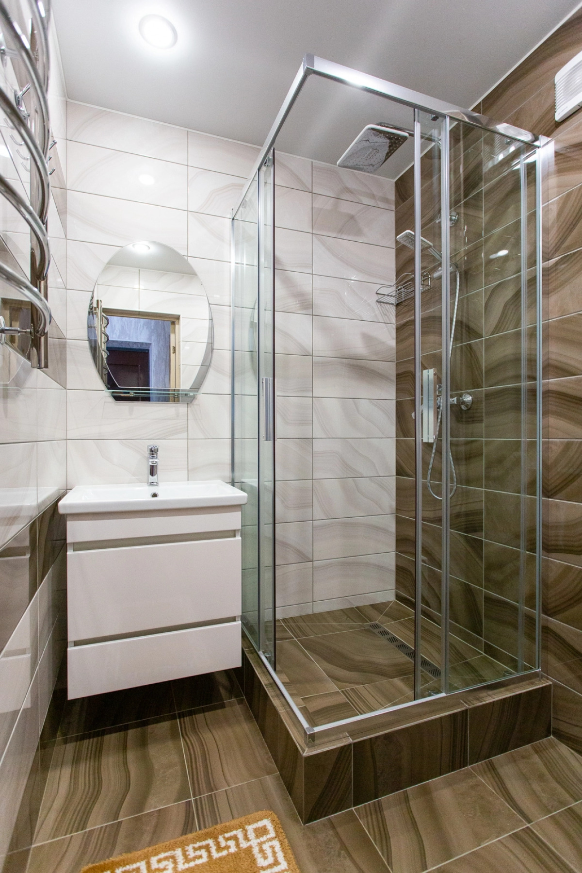 Квартира на Десятинной