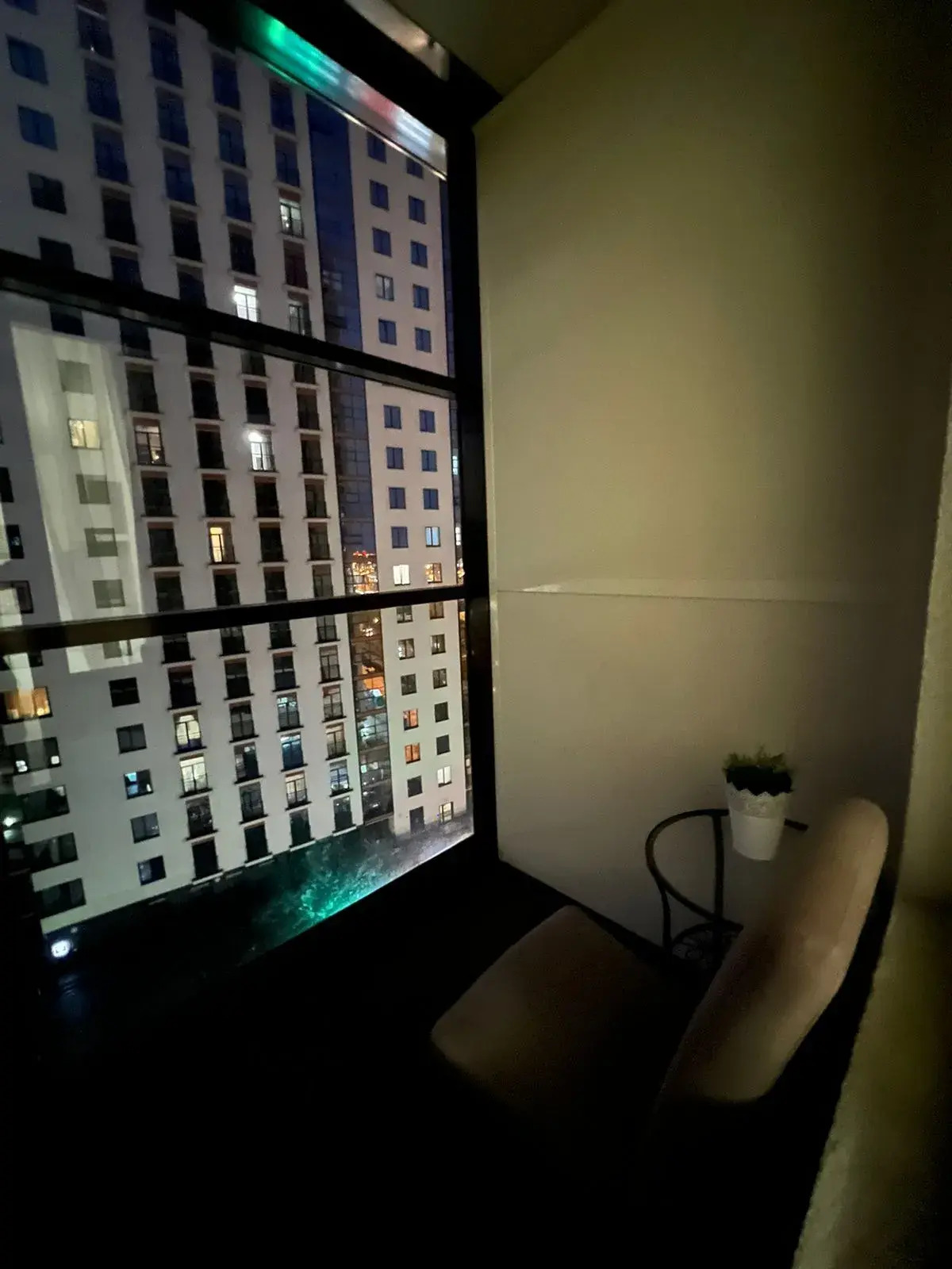 Меблированные комнаты Ава Салют SyncotelHome