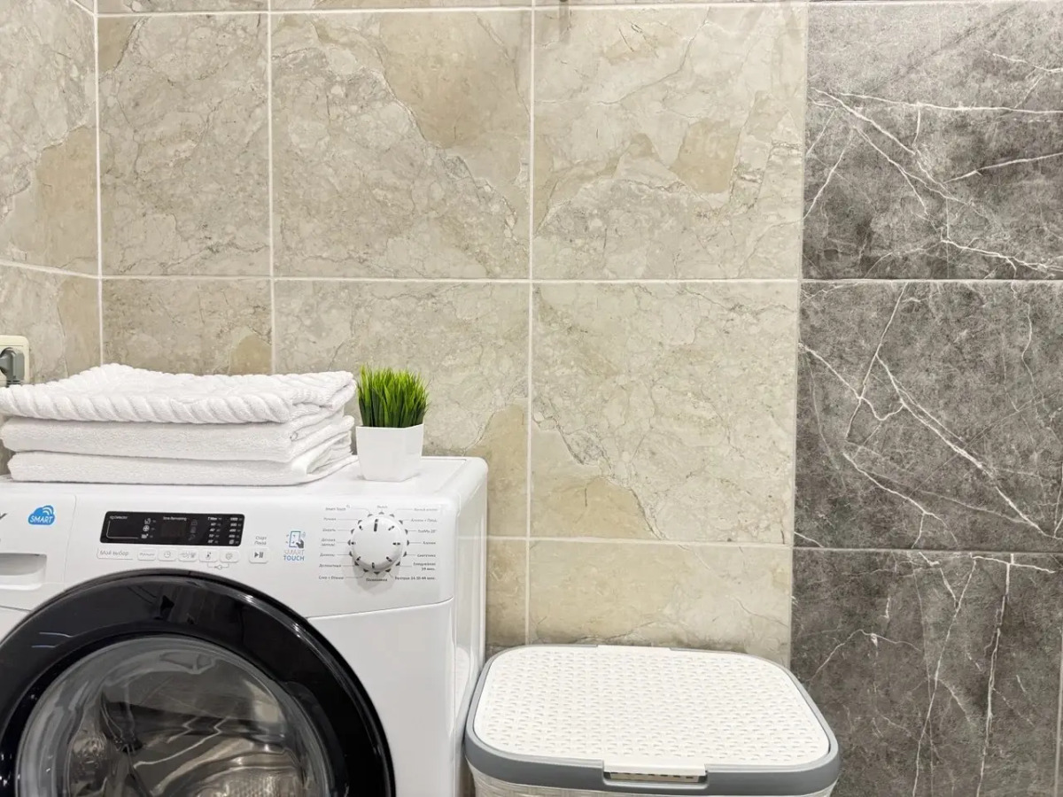 Квартира Современная студия на Дзержинского 86