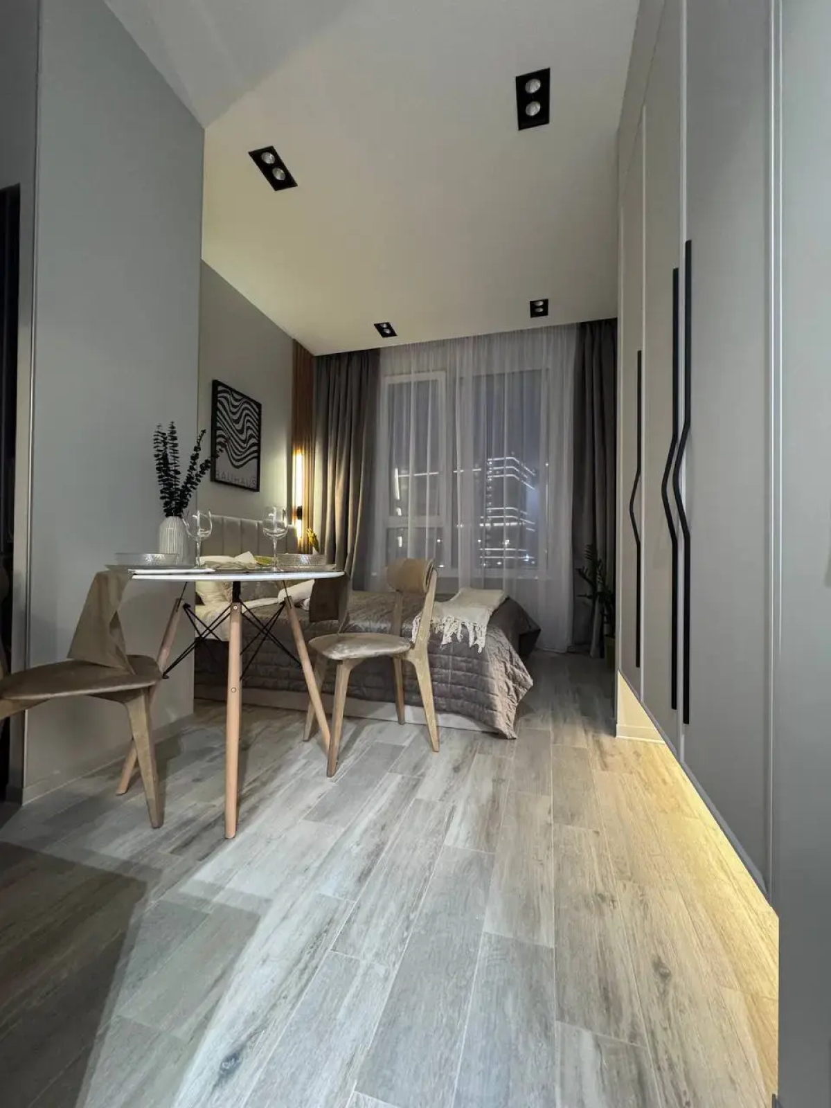 Квартира Студия Business Yellow у метро Площадь Ильича