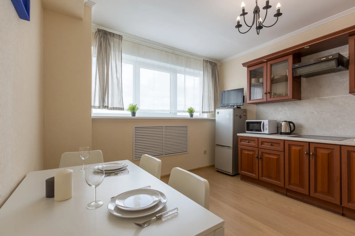 Апартаменты Гости Любят у метро Римская Бежевая